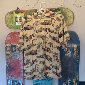 VINTAGE HAWAIIAN PRINT SHIRT